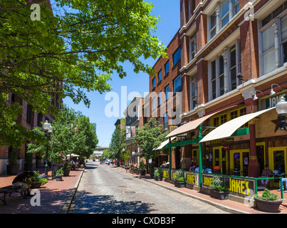 Bar e ristoranti in Nord seconda strada in Laclede's Landing sullo storico riverfront, St Louis, Missouri, Stati Uniti d'America Foto Stock