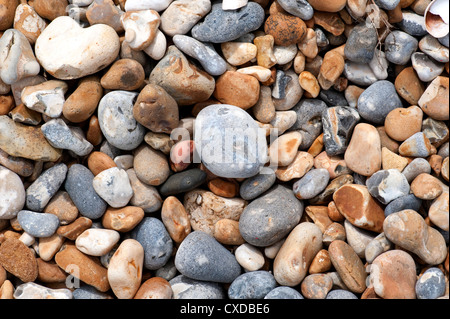 Spiaggia ghiaiosa, Sandwich Bay, Kent REGNO UNITO Foto Stock