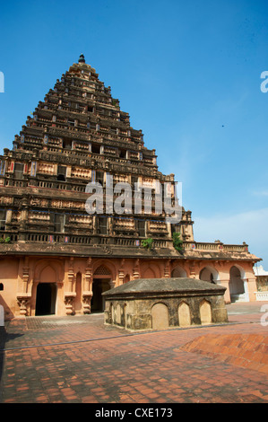 Il Palazzo Reale e il museo, Thanjavur (Tanjore), Tamil Nadu, India, Asia Foto Stock