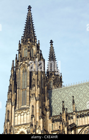 Il Castello di Praga più grande castello nel mondo vista astratta del castello Pražský hrad a Praga Repubblica Ceca Hradčany Foto Stock