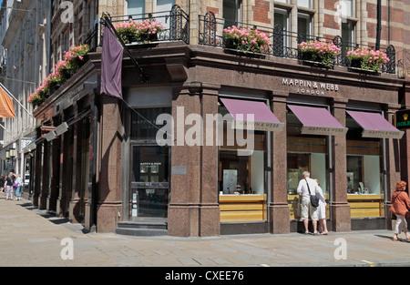 Il Mappin & Webb gioielleria sulla Piccadilly, Londra, Regno Unito. Foto Stock