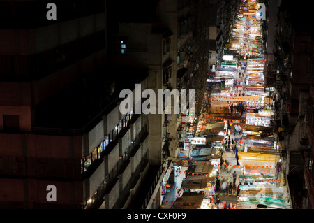 Birdseye vista il Mercato Notturno di Temple Street, Kowloon, Hong kong Foto Stock