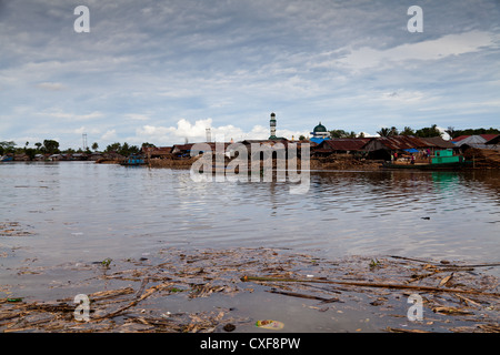 Le rive dei fiumi in Banjarmasin in Indonesia Foto Stock