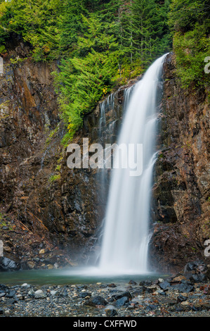 Franklin Falls, Snoqualmie Pass, Mount Baker-Snoqualmie National Forest, Cascade Mountains, Washington. Foto Stock