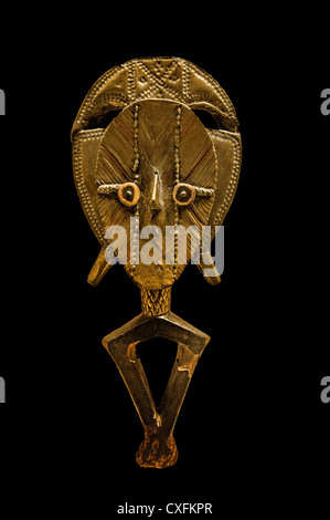 Elemento scultoreo da un reliquiario Ensemble del XIX secolo il Gabon Cultura Kota popoli ottone legno Avorio 42cm Africa Foto Stock