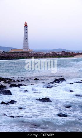 Faro in 'Farol' isola di sunrise, Ria Formosa, conservazione naturale regione di Algarve, PORTOGALLO Foto Stock