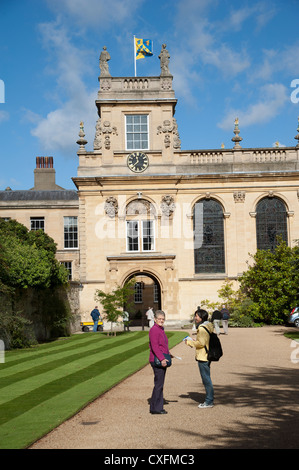 La cappella al Trinity College di Oxford visto dalla parte anteriore del quadrangolo. Inghilterra, Regno Unito Foto Stock