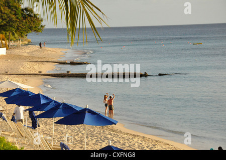 Royal Pavilion Barbados, Spiaggia, vacanze, gli ospiti, estate Foto Stock