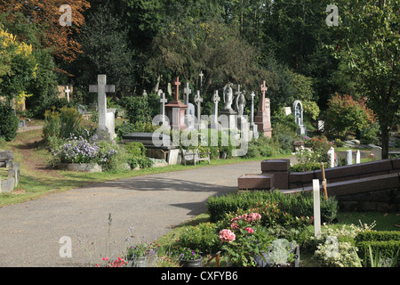 Di Highgate il cimitero est di Londra Inghilterra Foto Stock