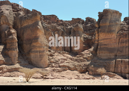 Paesaggi e formazioni geologiche in Timna Park nel sud di Israele Foto Stock