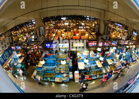 Noryangjin mercato del pesce, il più grande mercato del pesce a Seoul, Seoul, Corea. Foto Stock