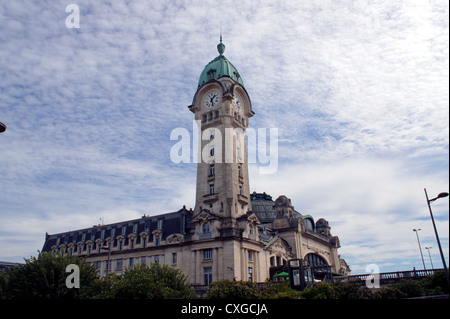 LIMOGES BENEDICTINS STAZIONE FERROVIARIA Foto Stock