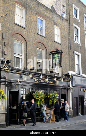 Il Green Man pub a Berwick Street, Soho, Londra, Inghilterra Foto Stock