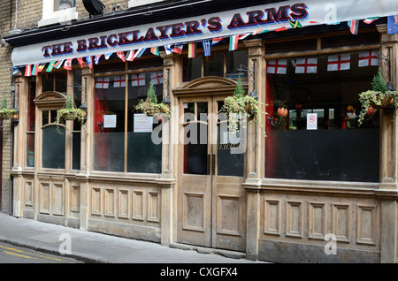 Il muratore's Arms pub in Shoreditch, Londra, Inghilterra Foto Stock