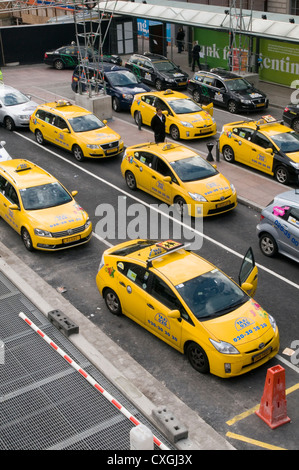 Toyota Prius ibrida taxi I taxi auto automobili a Stoccolma SVEZIA Foto Stock