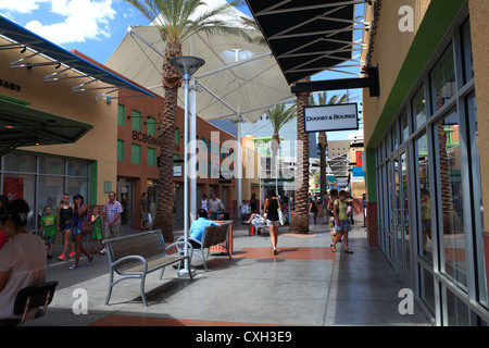 Las Vegas Nord Premium Outlets Shopping Mall di Las Vegas, Nevada, USA Foto Stock