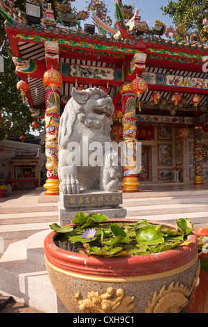 San Chao Pu-Ya santuario, Udon Thani, Isaan, Thailandia Foto Stock