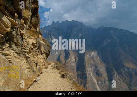 Tiger saltando gorge, Yunnan, Cina Foto Stock