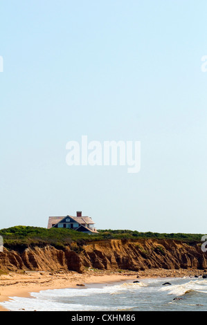 Mansion casa sulla spiaggia su scogli spiaggia Montauk Long Island New York il oceano Atlantico Foto Stock