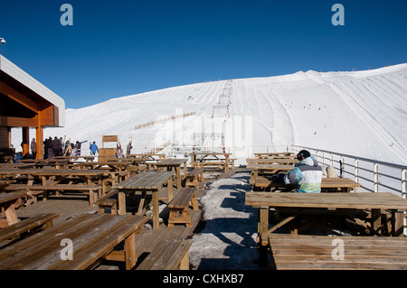 Barra di montagna nella località sciistica di Les 2 Alpes, Francia Foto Stock