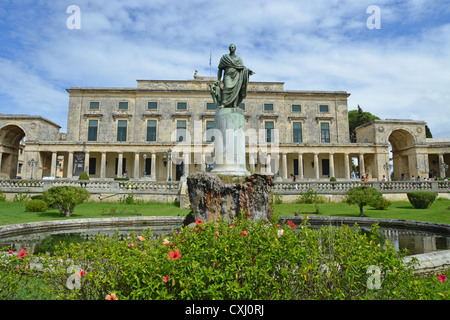 Il Museo di Arte Asiatica e Galleria Comunale in Palazzo Vecchio, la vecchia città di Corfù, CORFU, CORFU, ISOLE IONIE, Grecia Foto Stock