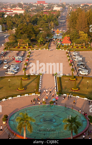 Vista aerea da Pratuxai, Vientiane, Laos Foto Stock