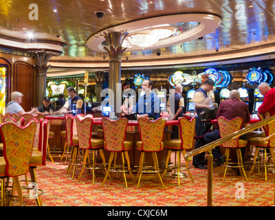 Casinò, Radiance dei mari nave da crociera Foto Stock