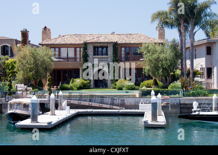 Maestoso Waterfront Home Sull Isola Balboa, California Foto Stock