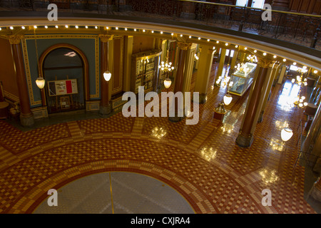 La lobby e l'ingresso alla Iowa State Capitol Building o statehouse in Des Moines Foto Stock