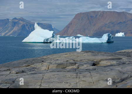 Iceberg, Nanortalik, Kujalleq, Kejser Franz Joseph fiordo, la Groenlandia Foto Stock