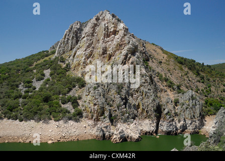 La pena Falcon Cliff, in Monfrague National Park, Spagna centrale Foto Stock