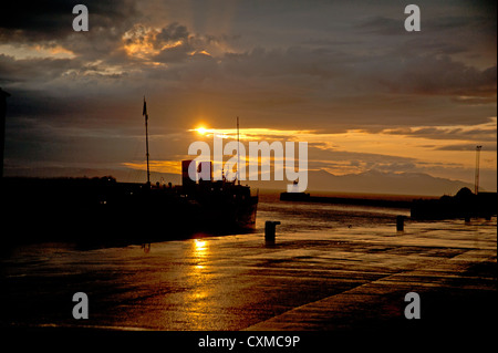 Il Waverly battello a vapore in Ayr porto sul fiume Ayr sul Firth of Clyde, Scozia. SCO 8599 Foto Stock