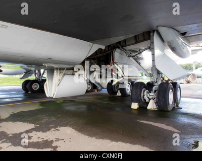 Boeing 747 Main landing gear Foto Stock