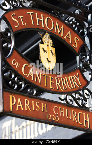 Sarum St Thomas e St Edmund Chiesa. La Chiesa di San Tommaso Becket fondata 1220AD Salisbury Wiltshire, Inghilterra Foto Stock