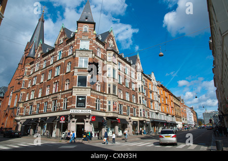 Vesterbrogade street quartiere Vesterbro centrale di Copenhagen DANIMARCA Europa Foto Stock