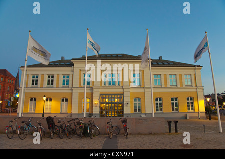 Malmö Börshus la Bourse edificio dello stock exchange di Malmö città della contea di Skåne Svezia Europa Foto Stock