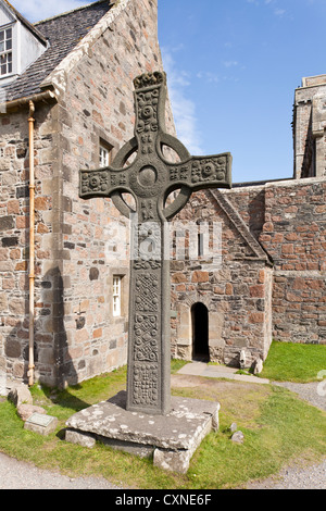 Una replica di St Johns croce di Iona Abbey, Iona, off The Isle of Mull, Ebridi Interne, Argyll and Bute, Scotland, Regno Unito Foto Stock