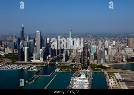 Fotografia aerea dal Molo della Marina e dal lungomare, Chicago, Illinois Foto Stock
