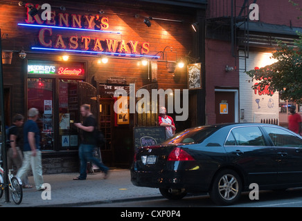New York, NY - 5 settembre 2012 Kenny's naufraghi, un Bleecker Street club, chiuso da ottobre 1 dopo 36 anni su Bleecker Street. Foto Stock