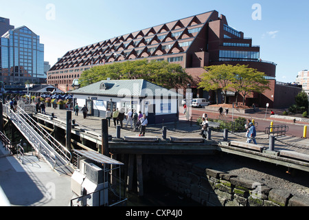 Long Wharf Boston Massachusetts dove il Boston Harbor Cruise partono da Foto Stock