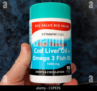 Olio di fegato di merluzzo e omega 3 olio di pesce compresse Foto Stock