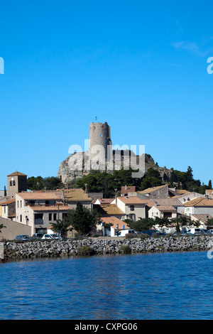 Il villaggio di Gruissan visto dal punto di osservazione del Barberousse torre (Aude - Francia). Le village de Gruissan (Aude). Foto Stock