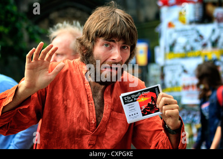 Street performer, Edinburgh Fringe Festival Scozia Foto Stock