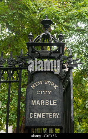 New York, NY - 7 Ott 2012 la città di New York il cimitero di marmo Foto Stock