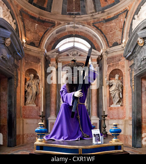 Paso con Cristo nella sua passione. Mafra National Palace e convento in Portogallo. Ordine francescano. Edificio in stile barocco. Foto Stock