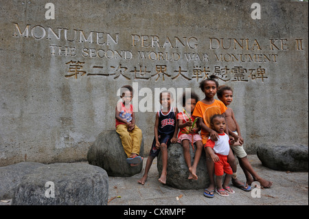 La Seconda Guerra Mondiale Monumento per la battaglia di Biak sulle isole della Papua Nuova Guinea, Guerra del Pacifico, vicino a Kota Biak su Biak Foto Stock