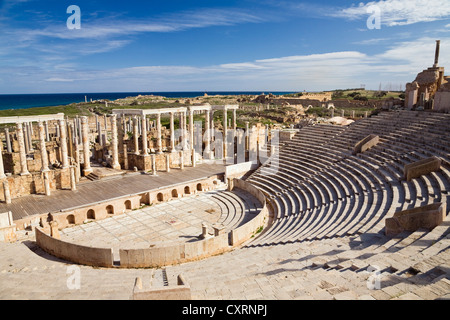 Ruderi del teatro romano di Leptis Magna, Libia, Africa Settentrionale, Africa Foto Stock