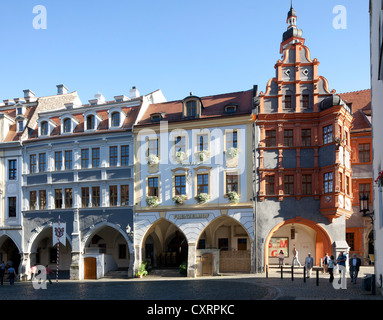 Museo di Slesia a Goerlitz, in precedenza chiamato Schoenhof, case storiche sulla piazza Untermarkt, arcade, Goerlitz, Lusazia superiore Foto Stock