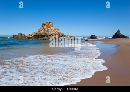 Praia da Castelejo Beach, costa atlantica, Algarve, Portogallo, Europa Foto Stock