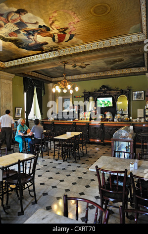 Cafe presso il National Theatre di San Jose, Costa Rica, America Centrale Foto Stock